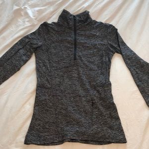 Lululemon running pull over